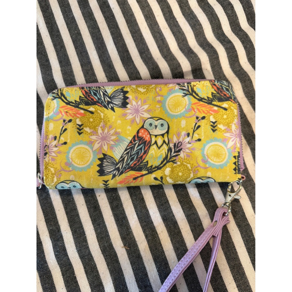 Capri Designs Sarah Watts Owl Print Wristlet Wallet Yellow Purple Wilderness